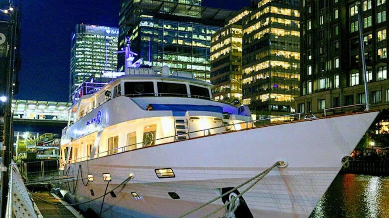 Absolute Pleasure Yacht Hotel London Ngoại thất bức ảnh